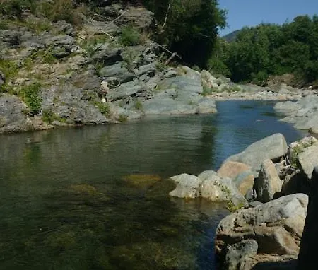 Camping Les Prairies Campsite Scata